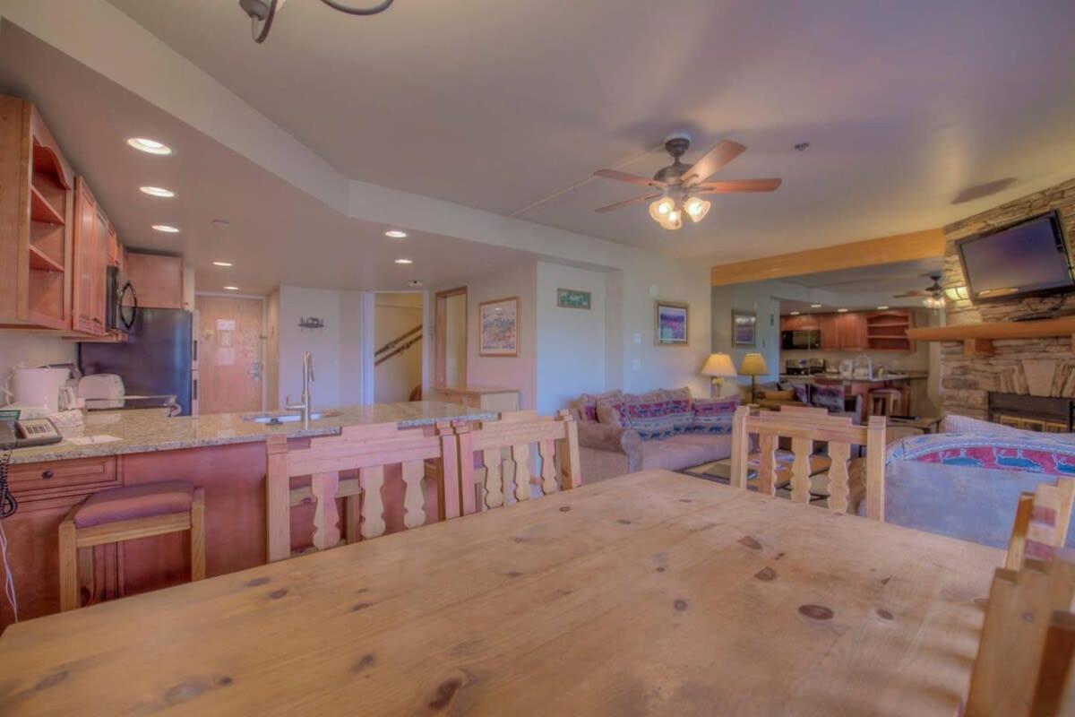 One Bdr Ski In Ski Out Condo ブリッケンリッジ エクステリア 写真