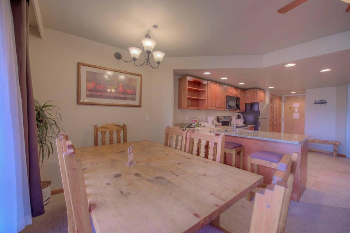 One Bdr Ski In Ski Out Condo ブリッケンリッジ エクステリア 写真